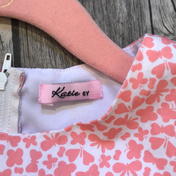 Butterfly dresses - perfect for Easter! 🐰 - Picture 3 of 4